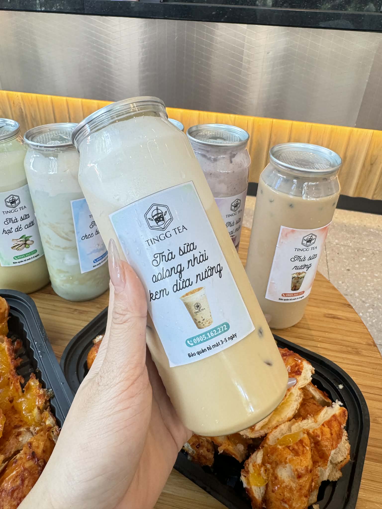 Trà Sữa Oolong Lài Kem Dừa Nướng